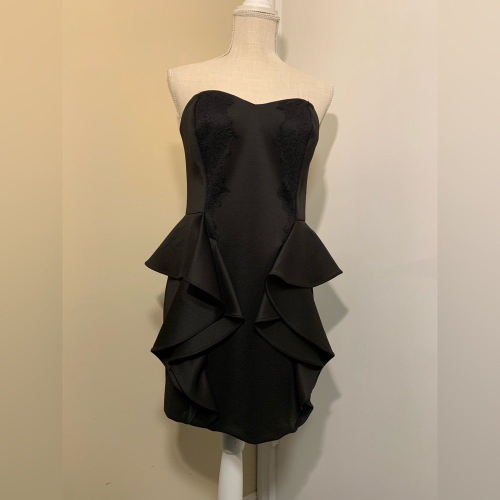 NWT-BCBGeneration Black Strapless Dress